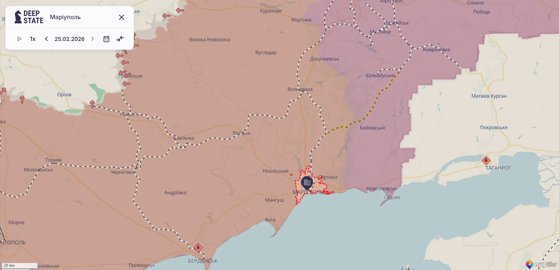 У Генштабі підтвердили ураження нафтобази в Луганську і розповіли про удари по інших  логістичних об’єктах ворога. Фото і відео