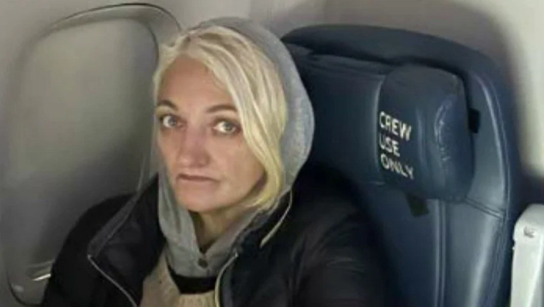 Пряталась в туалете: в Милане задержали россиянку, которая дважды проникла на самолет без билета. Фото