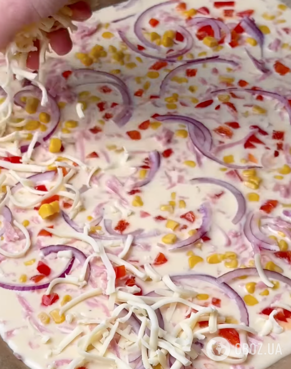 Швидка піца на рідкому тісті: найлегший рецепт смачної страви