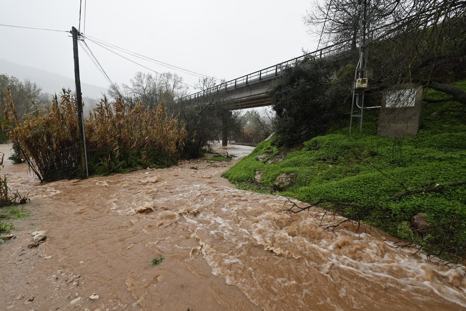 Руйнівні шторми охопили Середземномор'я: вчені з'ясували причину негоди
