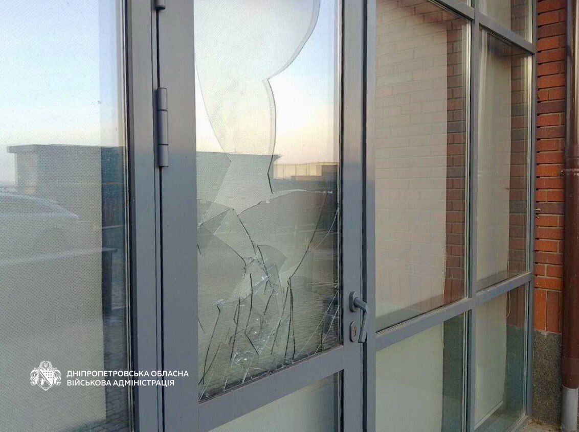 Россия атаковала Украину баллистикой и 105 дронами: силы ПВО обезвредили 96 целей