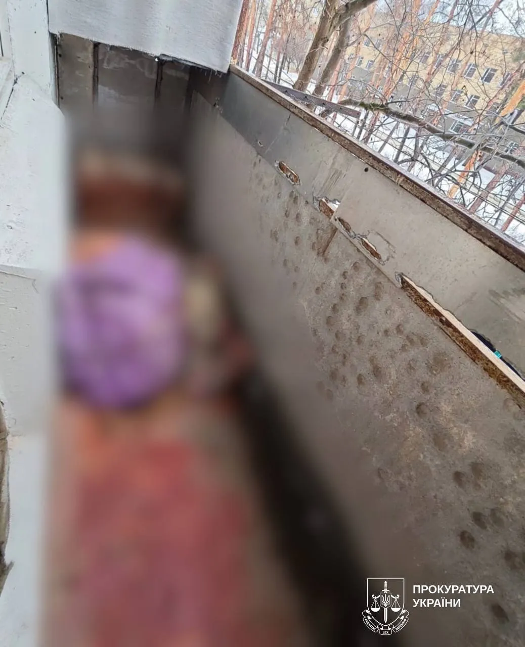 Голову и конечности выбросил в мусорные баки: в Чугуеве задержали мужчину, который убил и расчленил брата-близнеца