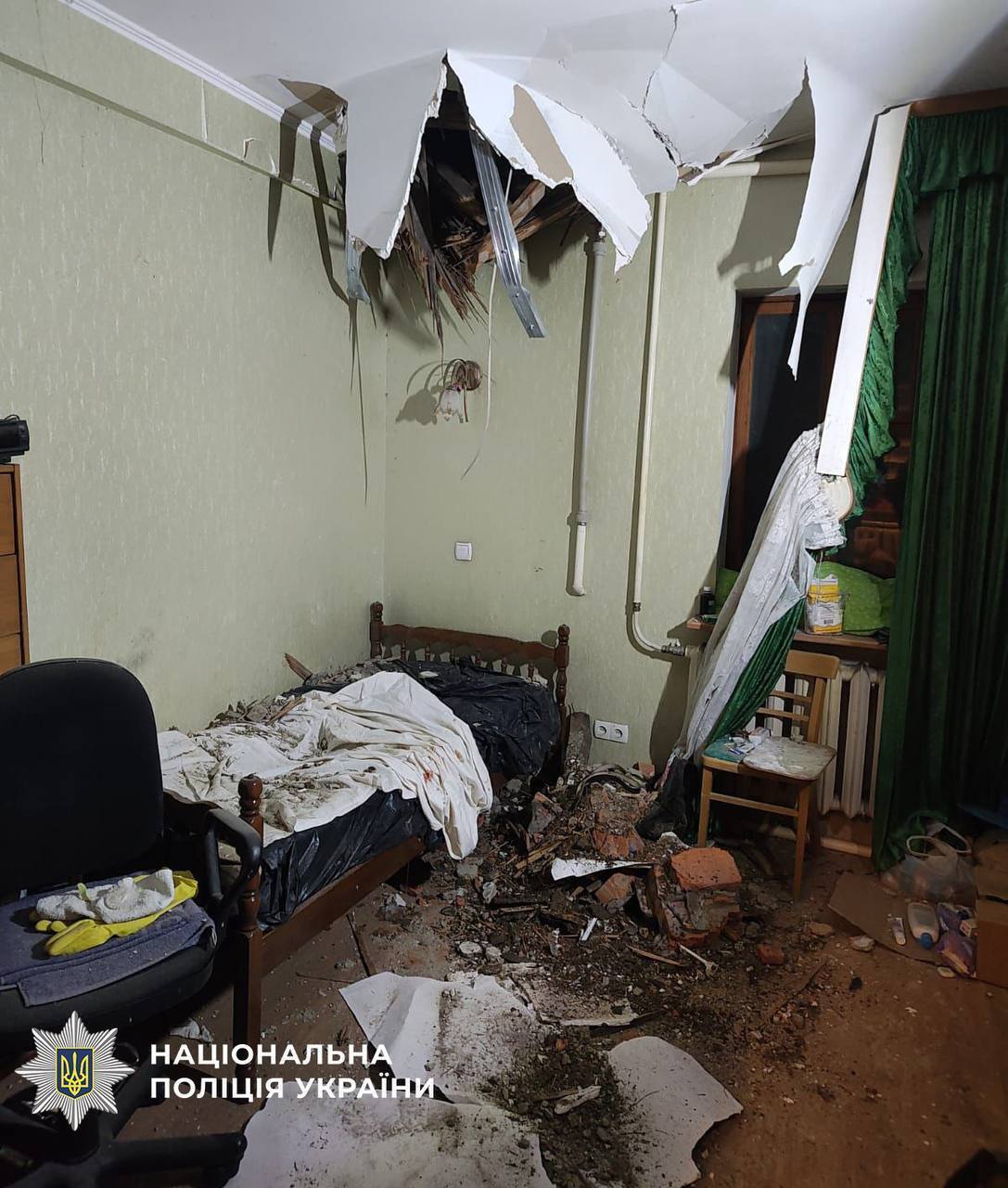 Россия атаковала Киев ракетами и дронами: произошли пожары, есть пострадавшие. Фото и видео