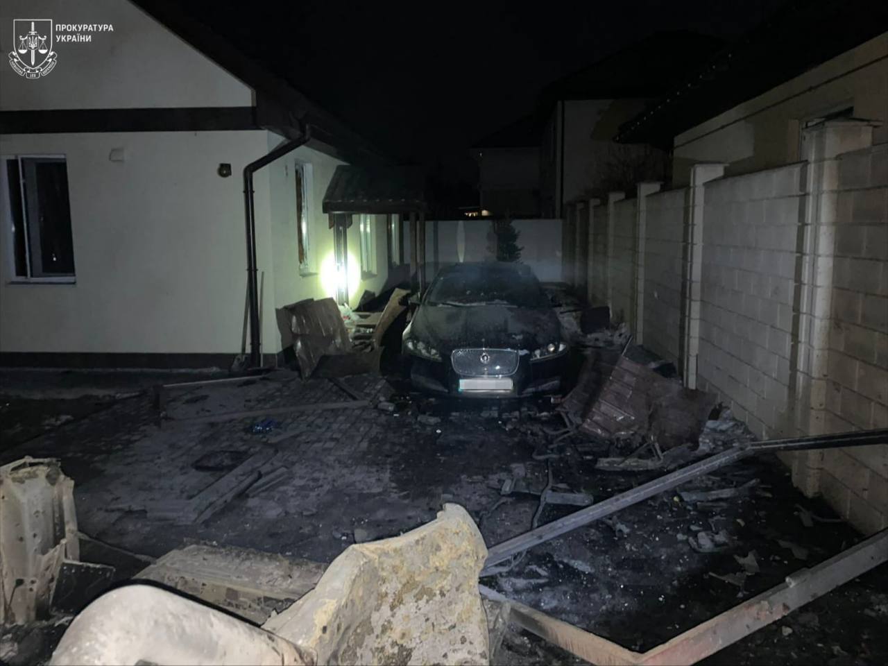 Під ударом була цивільна інфраструктура і енергетика: Росія атакувала Одещину, понад 50 тис. людей без світла. Фото