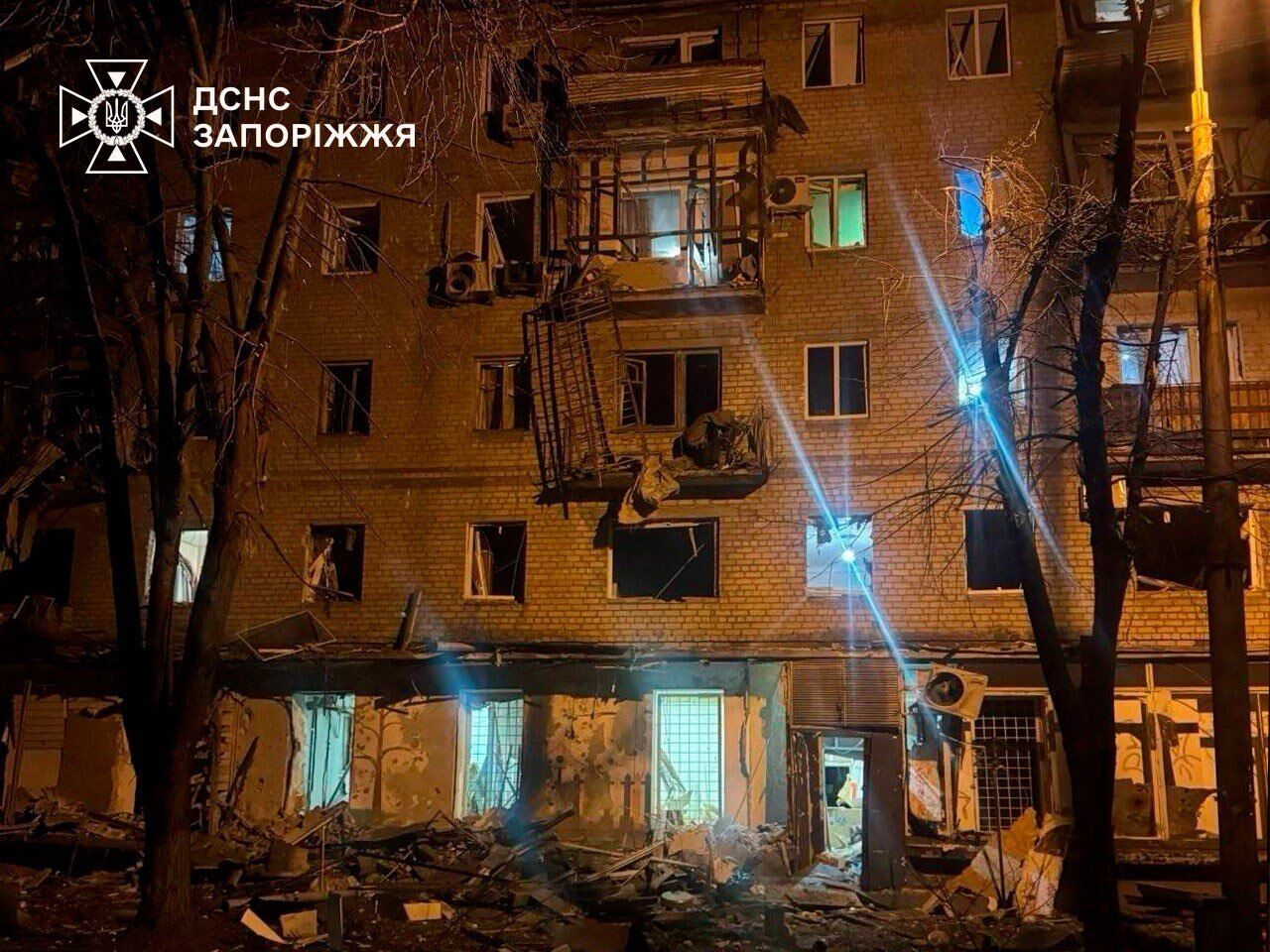 Атака ворога по Запоріжжю: зросла кількість постраждалих, загинуло двоє підлітків. Фото й відео