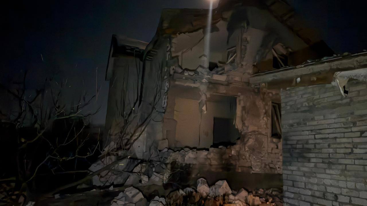 Повреждены дома, есть пострадавшие: последствия российской атаки на Киевщину 3 февраля. Подробности и фото