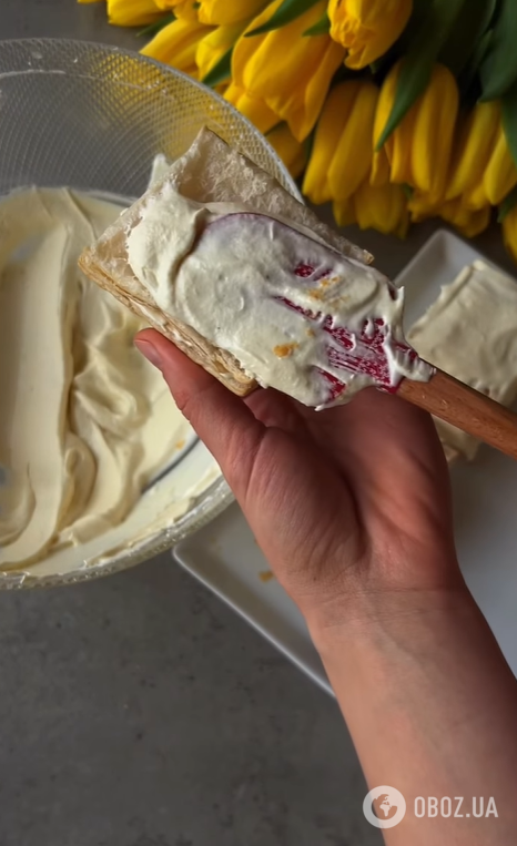 Ленивый "Наполеон" без заморочки: используйте слоеное тесто