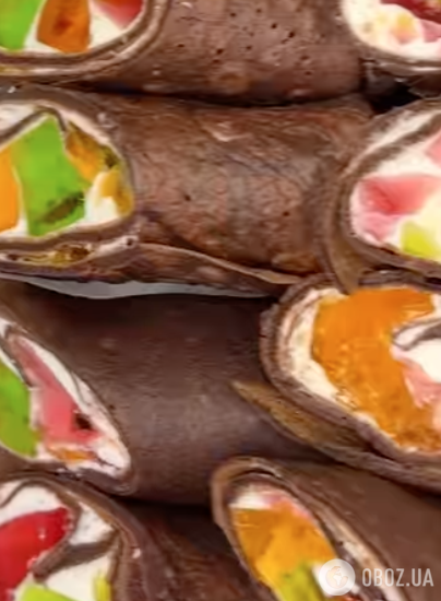 Проще любого торта: вкусные блины "Битое стекло" для праздничного стола