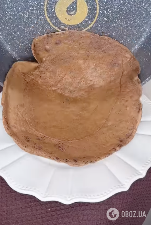 Проще любого торта: вкусные блины "Битое стекло" для праздничного стола