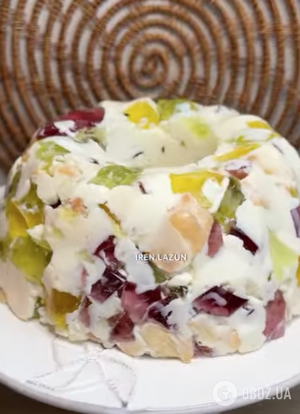 Самый вкусный десерт без выпечки "Битое стекло": понадобится всего три ингредиента