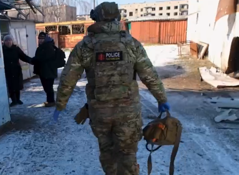 Зупиняли масовані кровотечі: поліція показала перші хвилини після ворожого удару по Дружківці. Відео