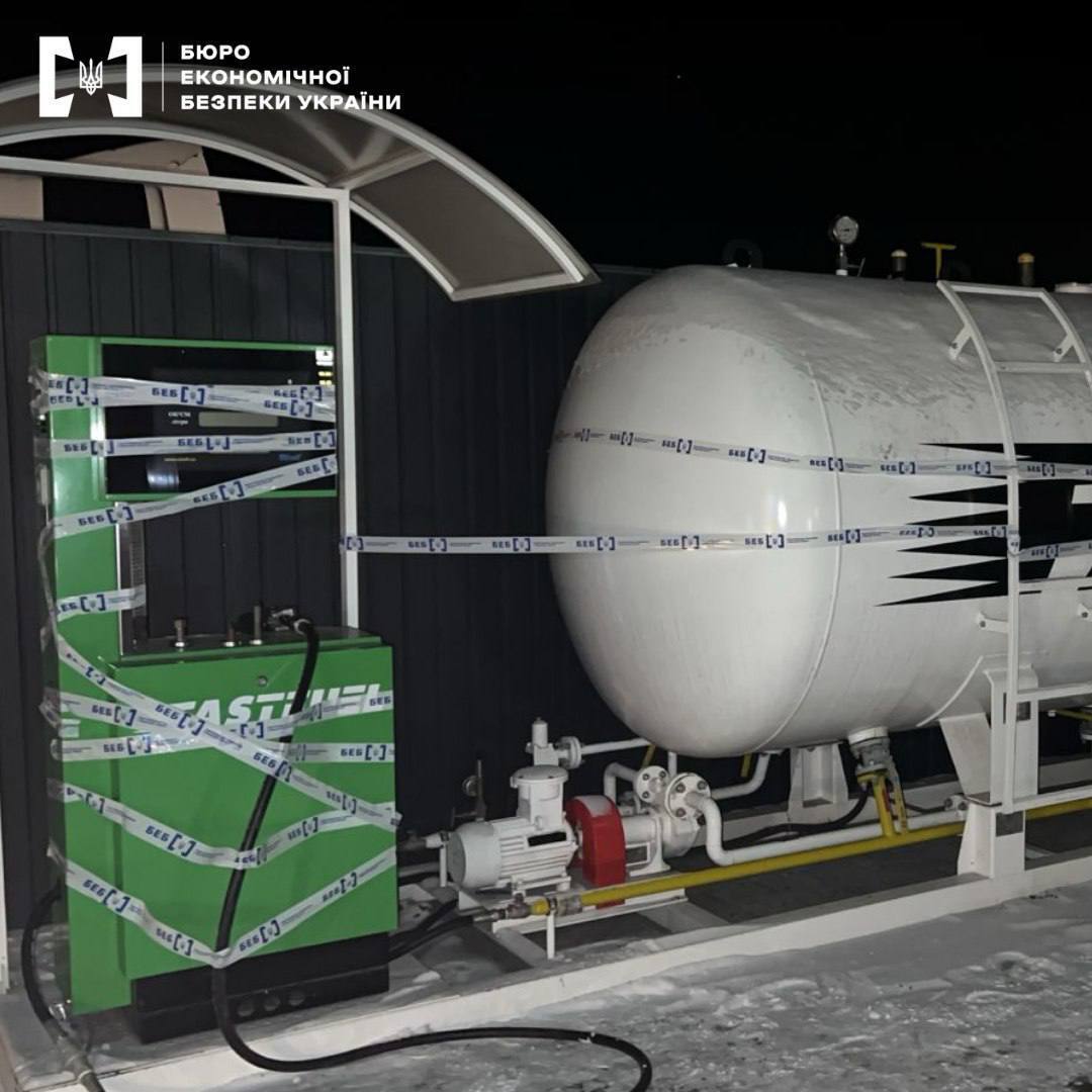 В Одесской области разоблачили 9 нелегальных АЗС, торговавших фальсификатом