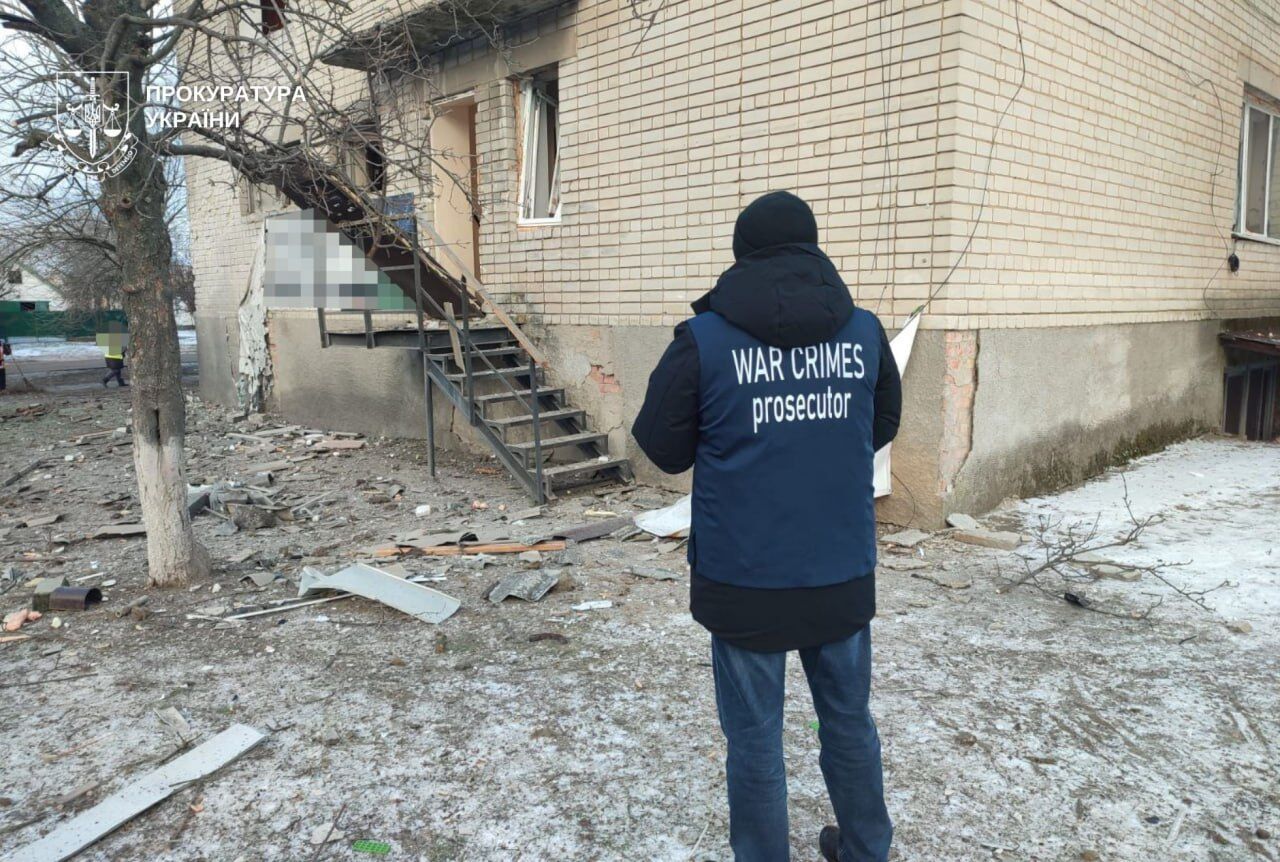 Окупанти вдарили по Дніпропетровщині: сталися пожежі, є загиблі та поранені. Фото