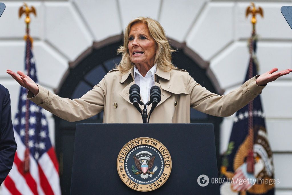 77-летнего экс-супруга Джилл Байден арестовали и обвинили в убийстве своей жены