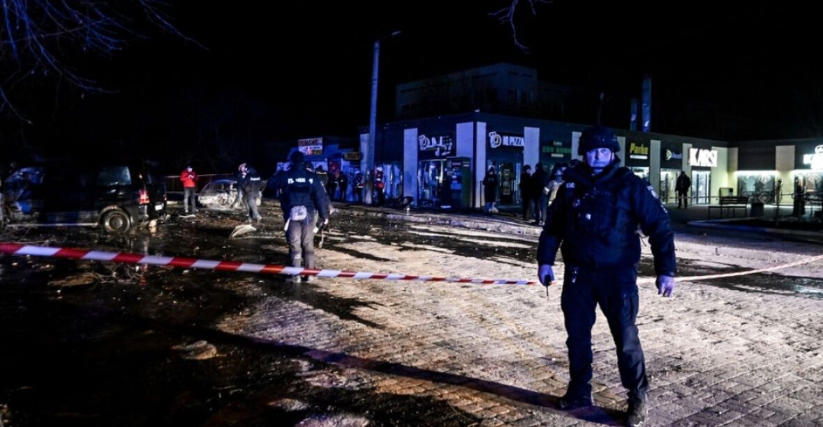 Атака ворога по Запоріжжю: зросла кількість постраждалих, загинуло двоє підлітків. Фото й відео