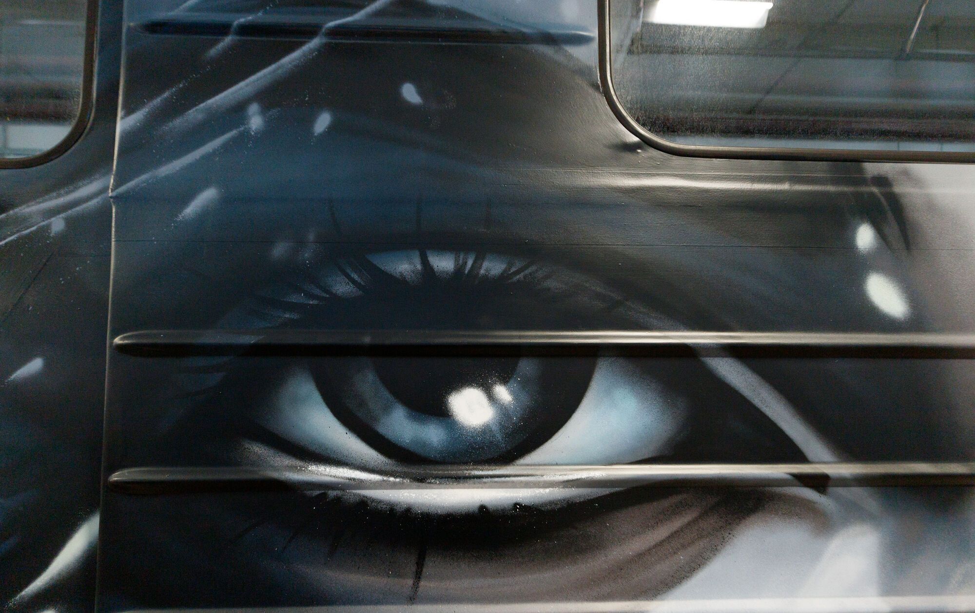 В Киеве в метро запустили уникальный мифический вагон. Подробности и фото