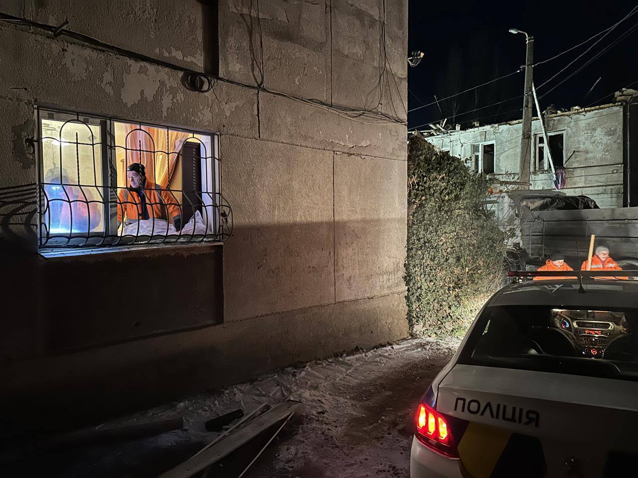 Окупанти вдарили по Одесі дронами: пошкоджено десятки будинків, школу та два дитсадки. Фото