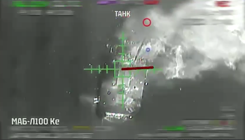 Ворожі танки спалено: українські військові показали відбиття штурму на двох "гарячих" напрямках фронту. Відео