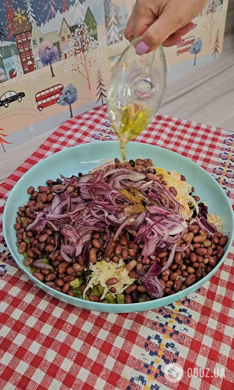 Вінегрет по-новому: додайте квашену капусту та квасолю для кращого смаку