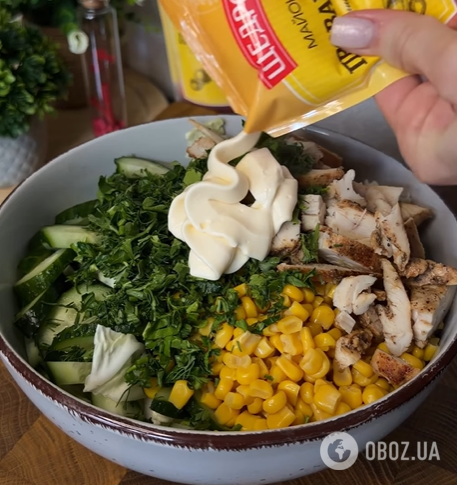 Вкусный майонезный салат с пекинской капустой: делимся простым рецептом