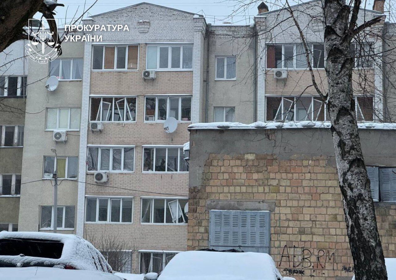 РФ вдарила по Києву та області "Шахедами": є наслідки в кількох районах і постраждалі. Фото і відео