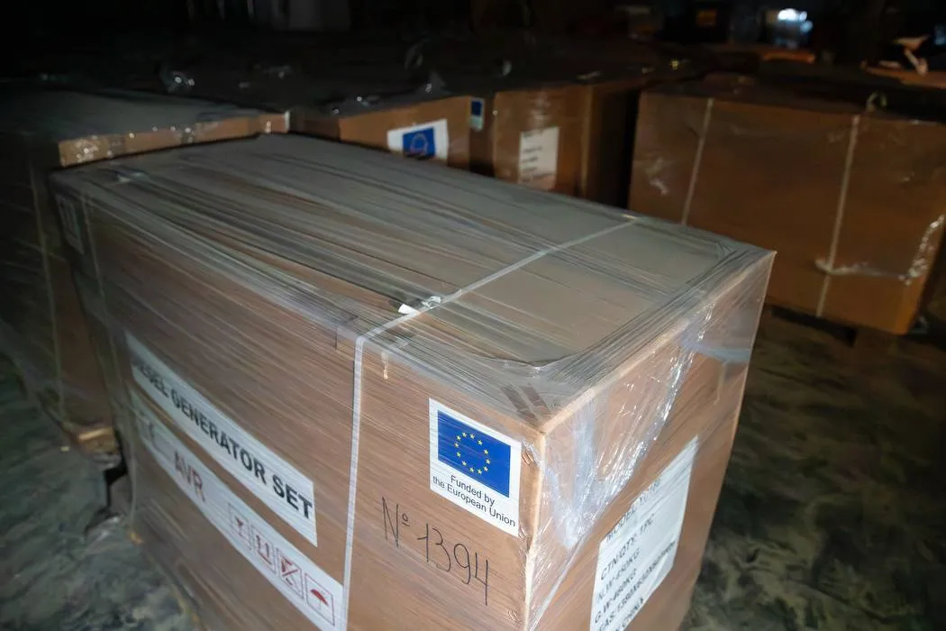 Киев получил первую партию генераторов от ЕС: Кличко показал оборудование. Фото