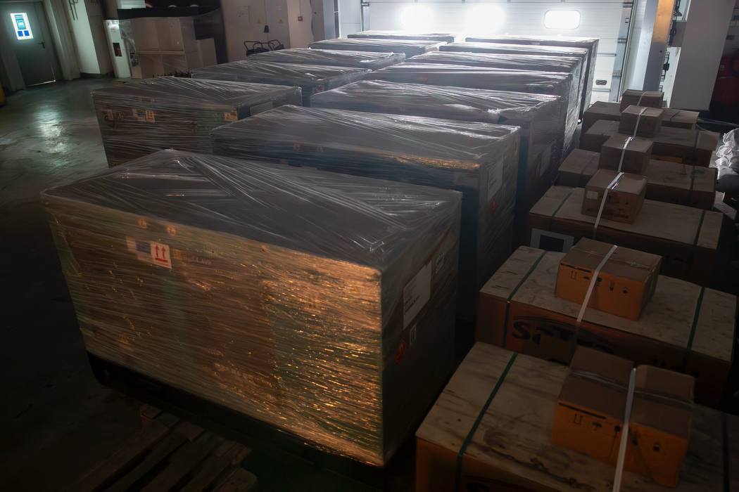 Киев получил первую партию генераторов от ЕС: Кличко показал оборудование. Фото