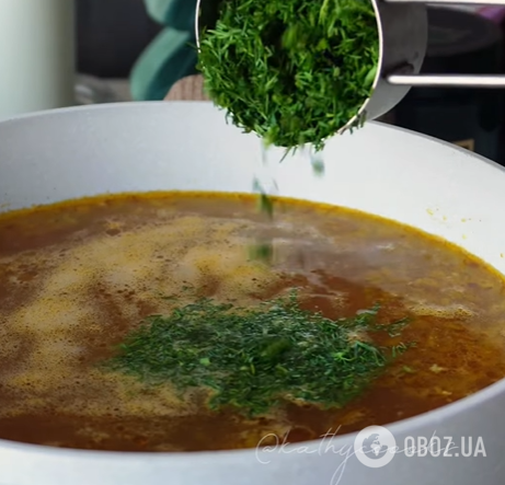 Вкусный наваристый суп с гречкой: прекрасно согревает в период холодов