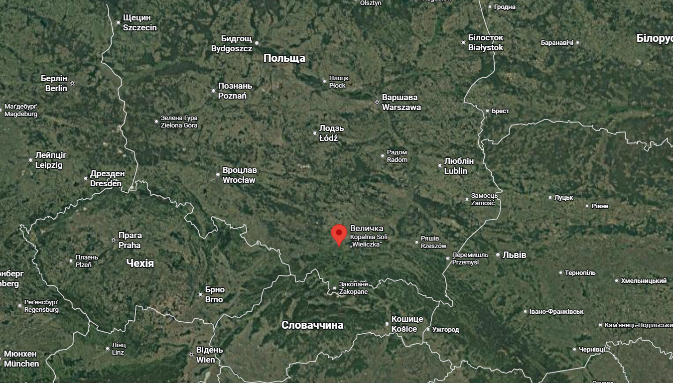 Там часовни, музеи и скульптуры: в Польше есть подземный город из соли. Фото