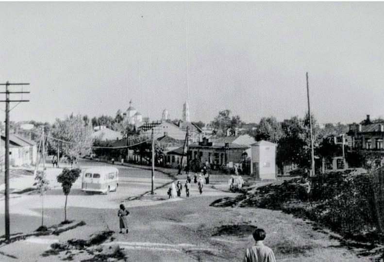 Сумы в 50-х годах: опубликованы архивные фото