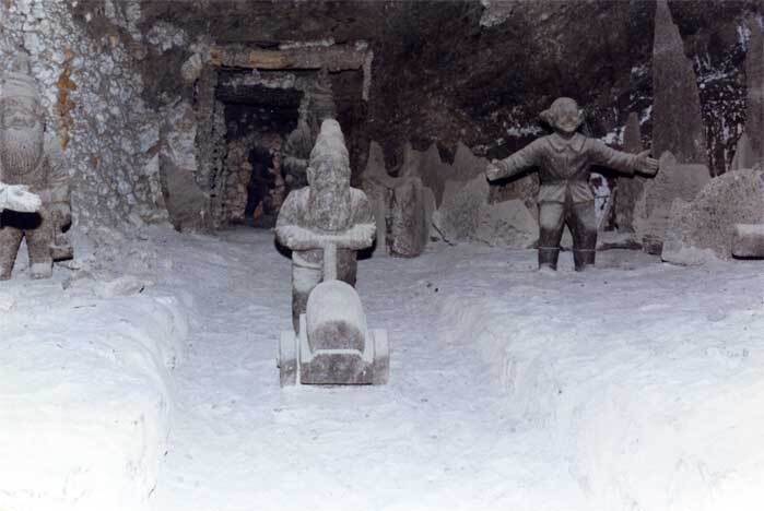 Там часовни, музеи и скульптуры: в Польше есть подземный город из соли. Фото