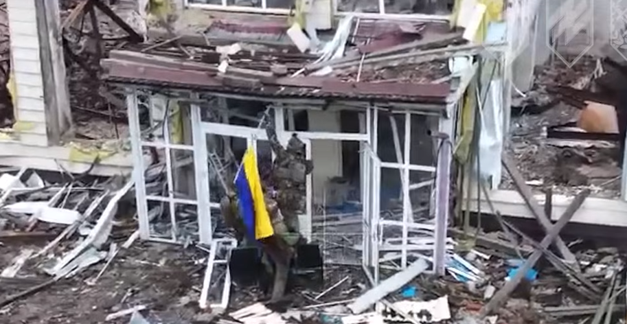 Захватили 18 пленных: Интернациональный батальон зачистил от врага Золотой Колодец. Видео