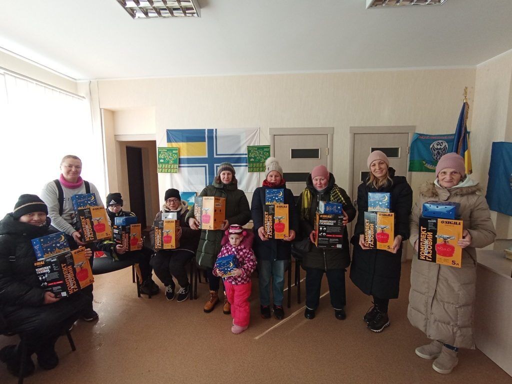 Фонд Порошенко и киевская "Евросолидарность" передали горожанам еще 700 газовых горелок