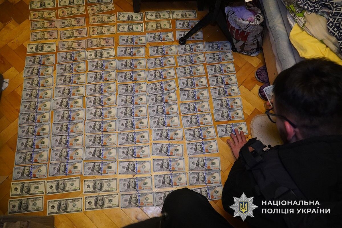 Ежемесячный доход составлял до 2 млн грн: в Тернополе разоблачили незаконных торговцев аксессуарами для ритуалов и БАДами. Видео