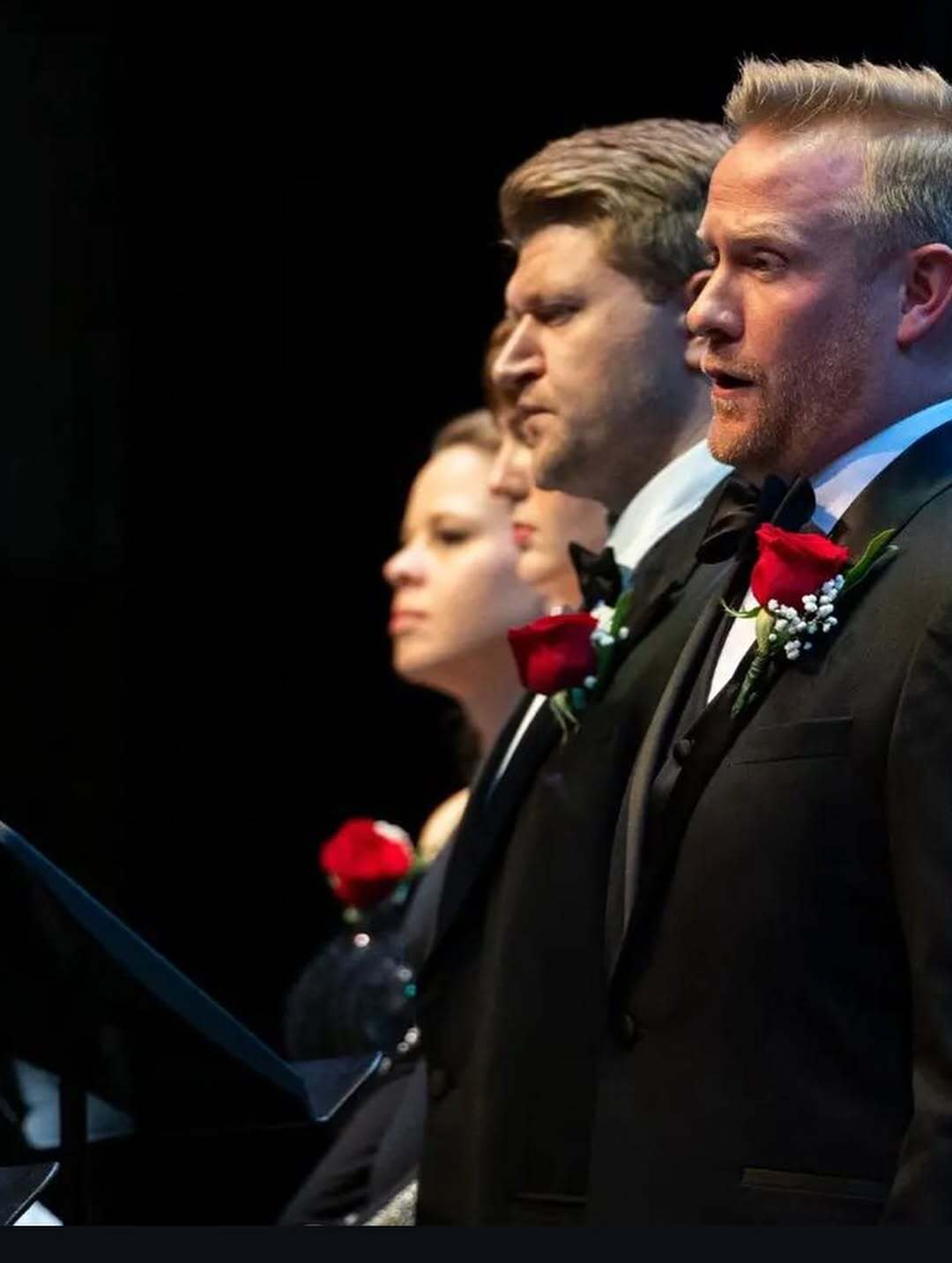 Переїзд до США, важка втрата й бабуся в Донецьку, яка досі розмовляє українською. Куди зник перший переможець "Х-Фактора" Олексій Кузнєцов