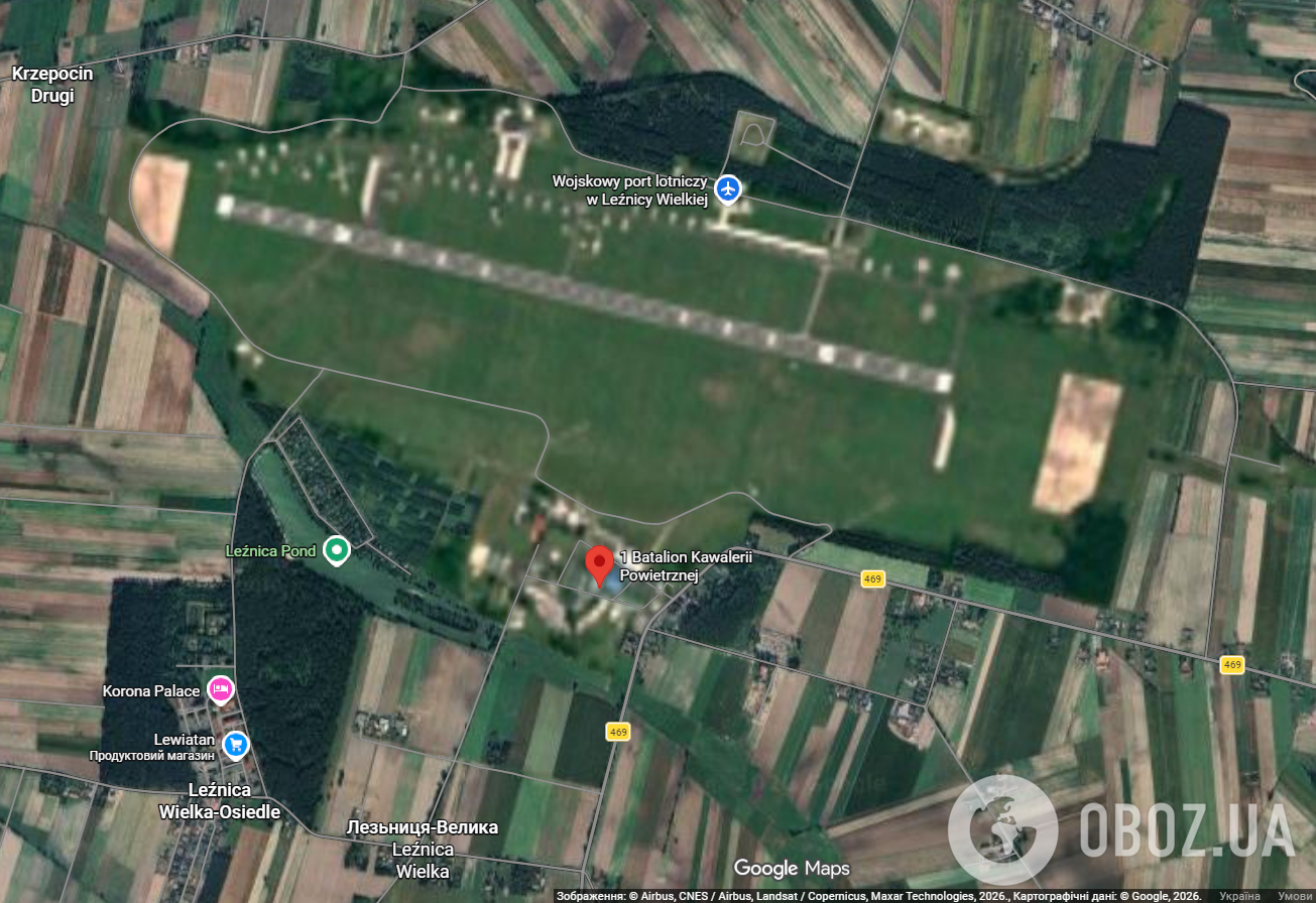 У Польщі на територію військової частини впав невідомий дрон: що відомо