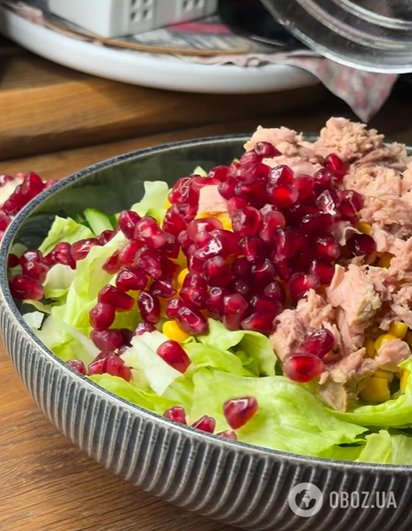 Вкусный праздничный салат с тунцом и гранатом: рецепт блюда с интересным сочетанием