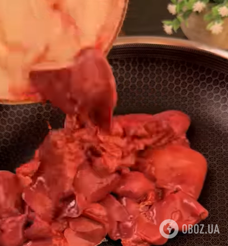 Домашній печінковий паштет з вершковим маслом: можна нарізати на шматочки