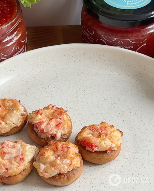 Сытные фаршированные бублики с вкусной начинкой: рецепт блюда, которое проще, чем котлеты