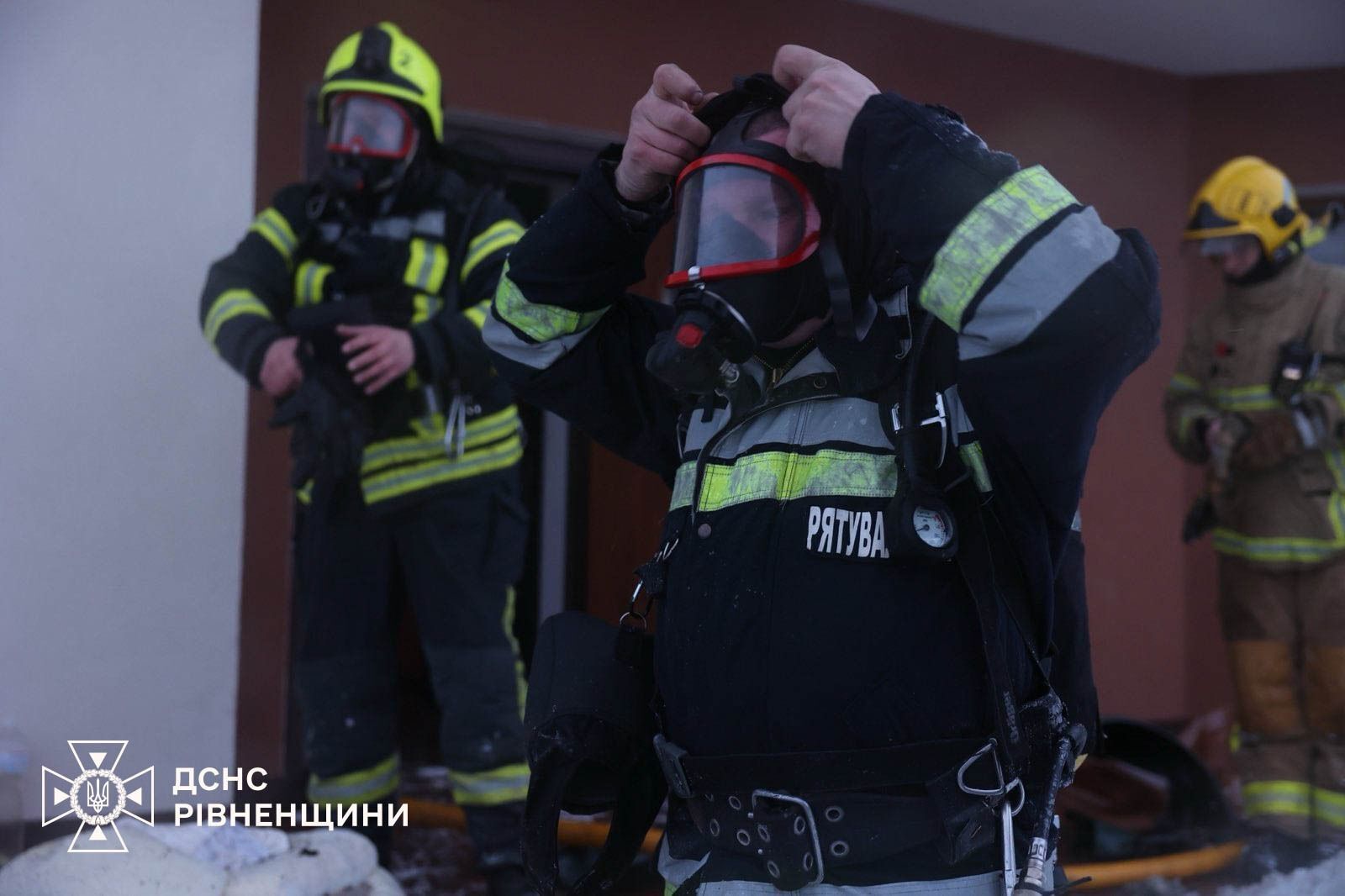 РФ массированно атаковала Украину ракетами "Калибр", Х-101 и дронами: под ударом была энергетика западных областей