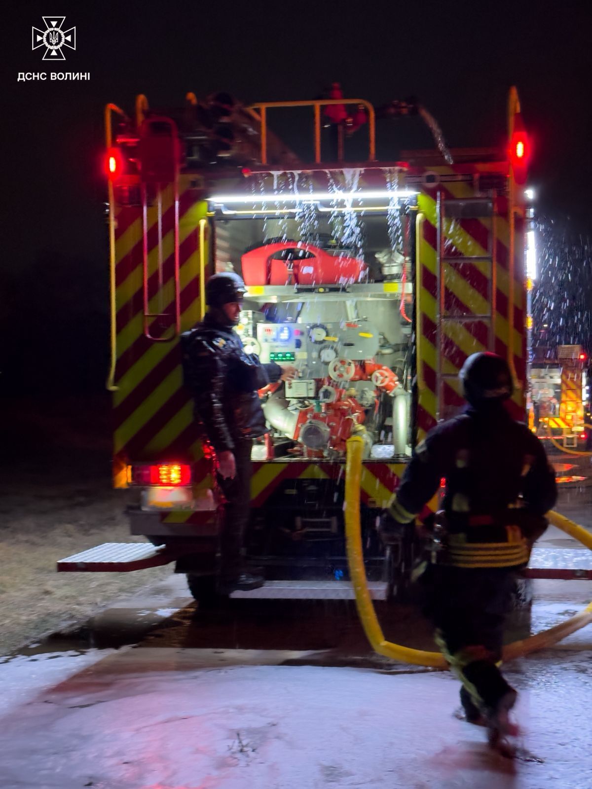 РФ массированно атаковала Украину ракетами "Калибр", Х-101 и дронами: под ударом была энергетика западных областей