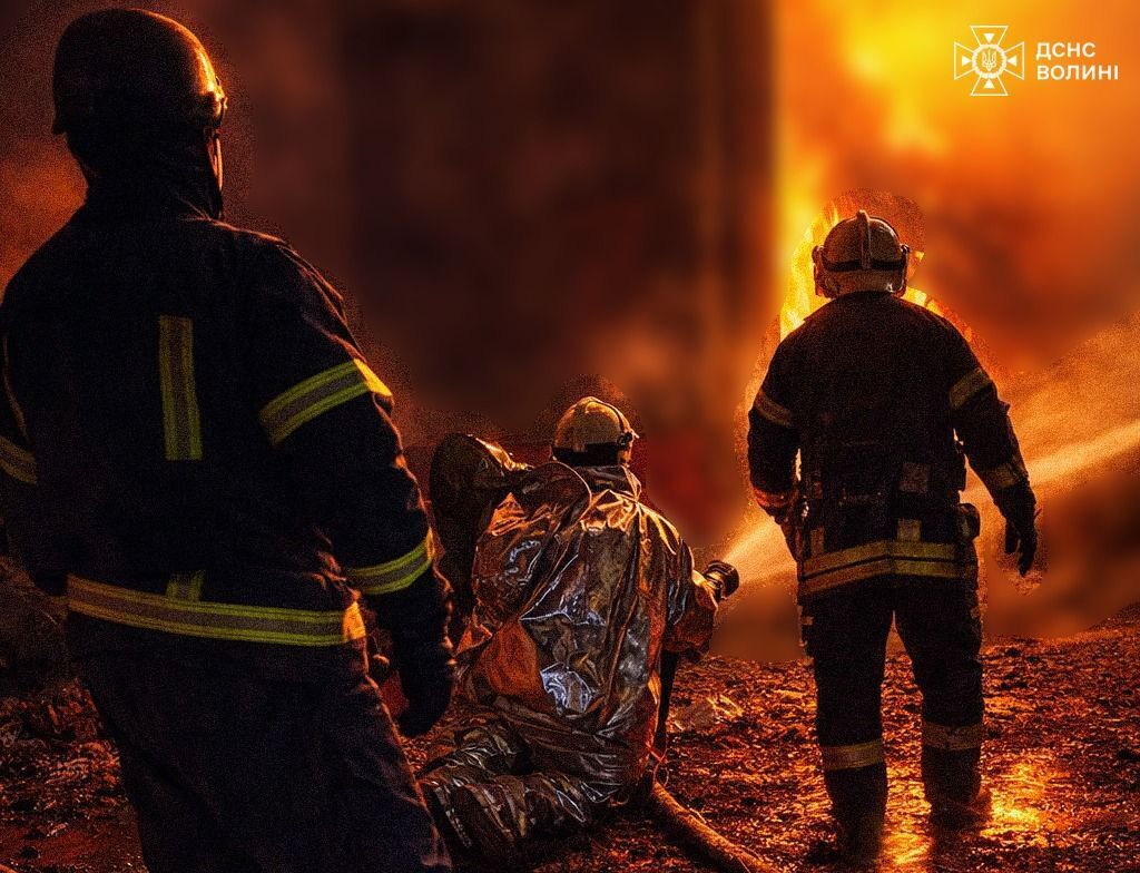 Зеленський про атаку РФ: понад 400 дронів і 40 ракет, Росія обрала нові удари замість дипломатії