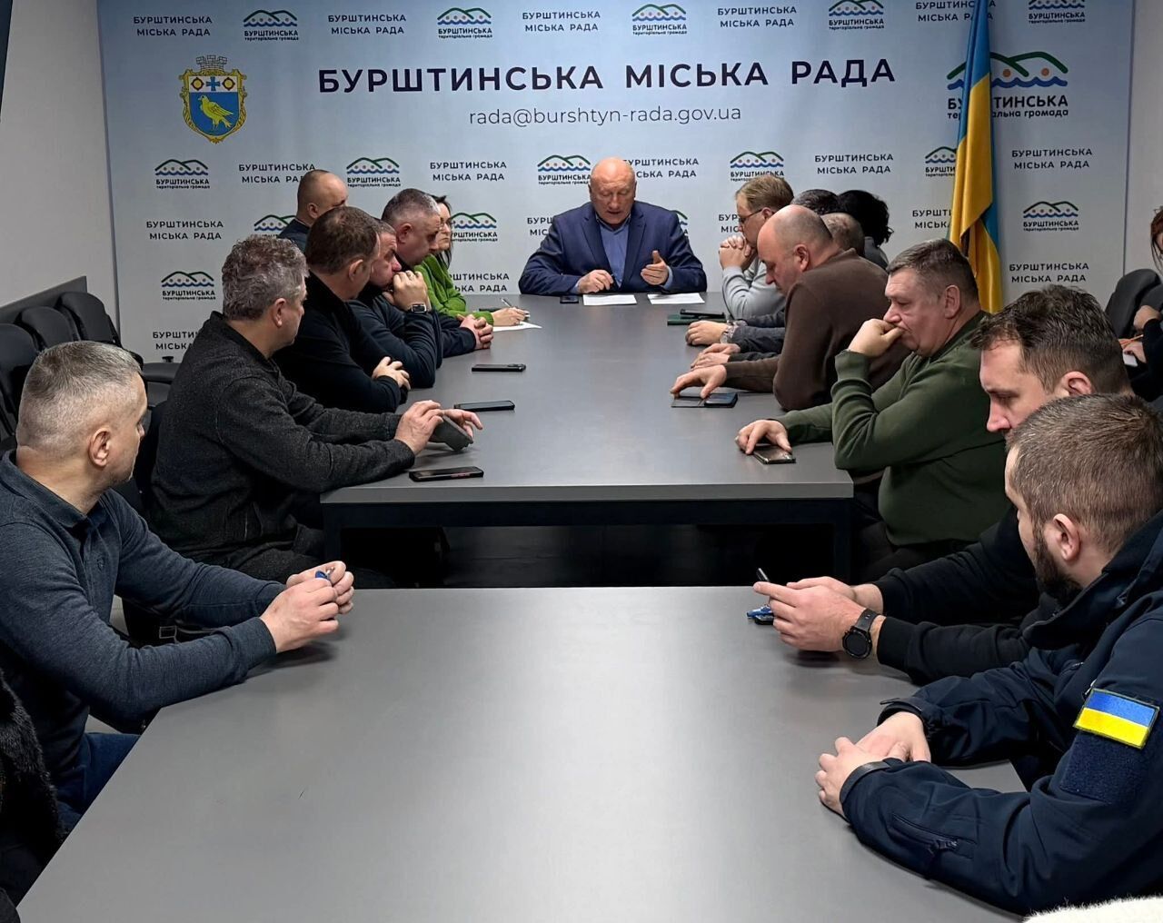 Бурштынская ТЭС не работает, нет тепла и воды: город на Прикарпатье подвергся крупнейшей за все время воздушной атаке