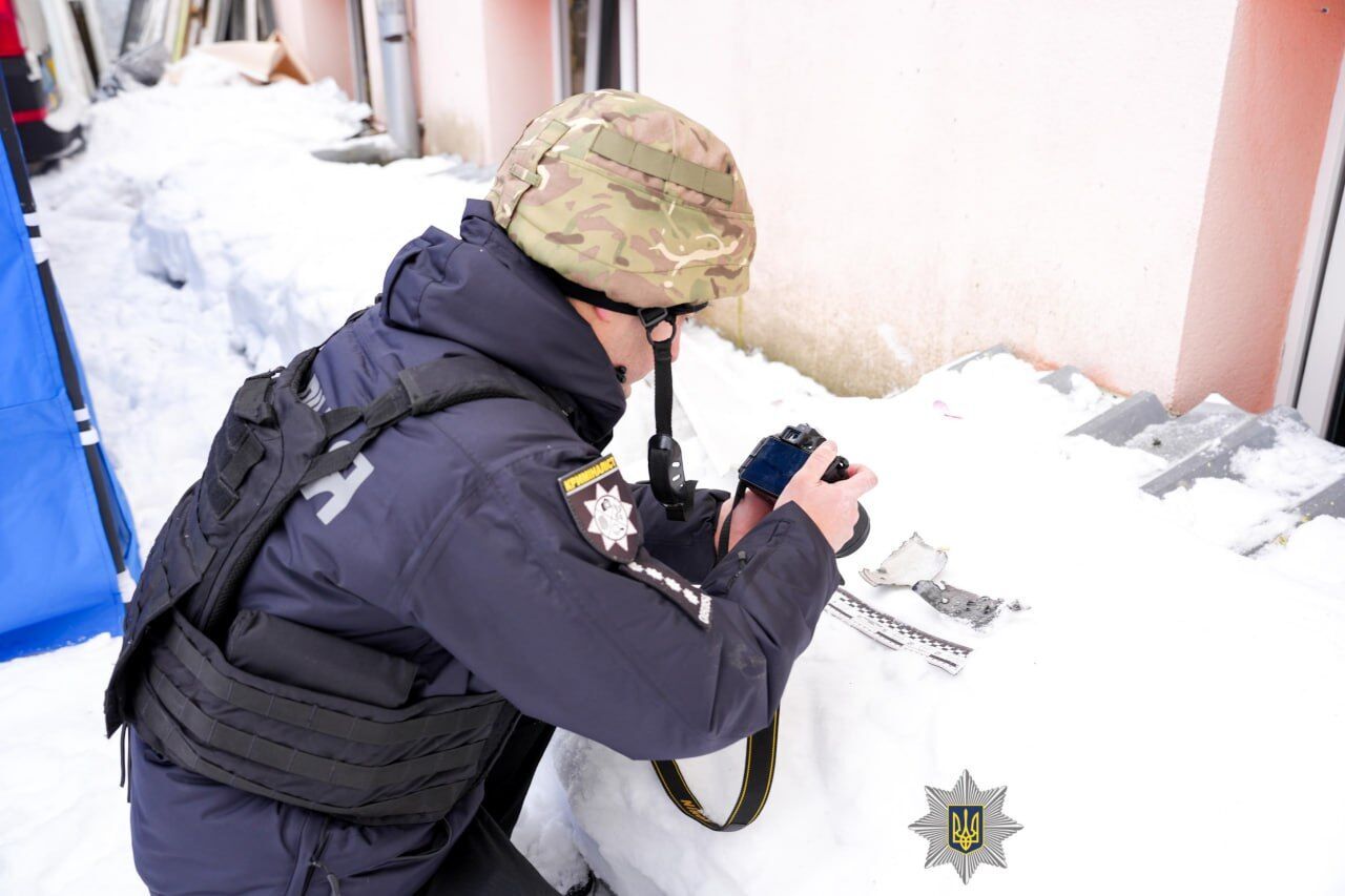 Повреждены дома и инфраструктура, есть погибший и раненые: войска РФ атаковали Ровенскую и Хмельницкую области. Фото