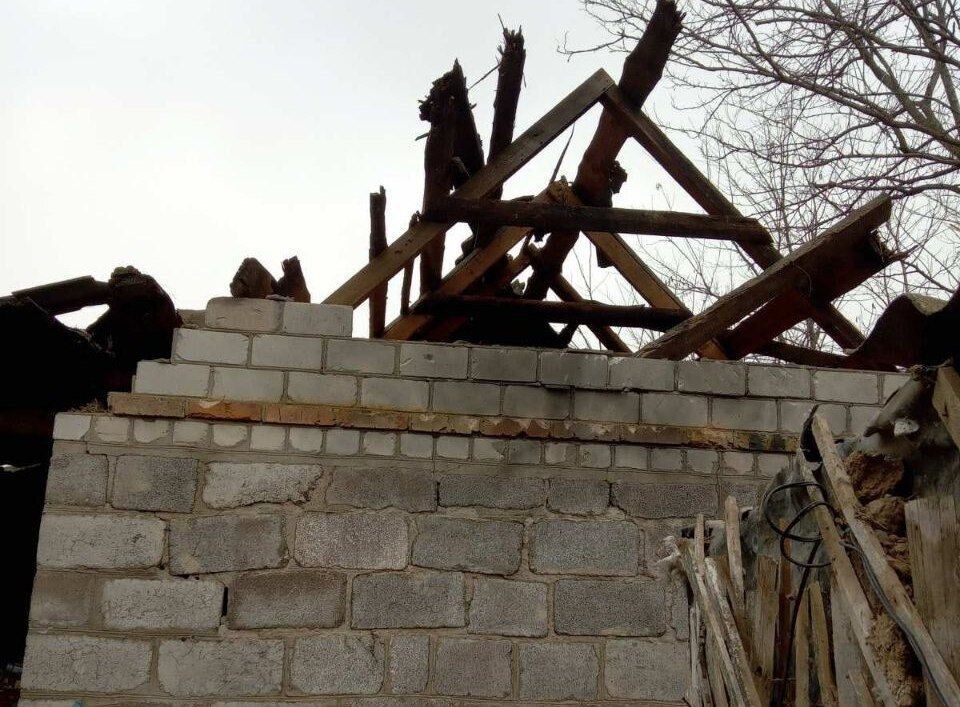 Россия атаковала Днепропетровскую область: повреждены дома, среди пострадавших – девушка. Фото