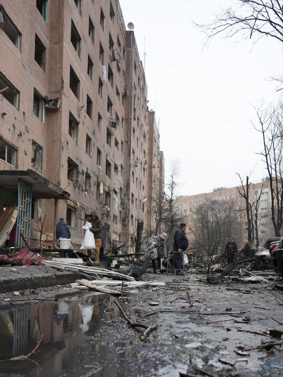 Атака КАБами по Краматорску: количество пострадавших возросло до четырех, есть жертва. Фото, видео