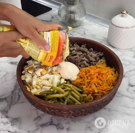 Вкусный майонезный салат с куриными сердечками: как приготовить