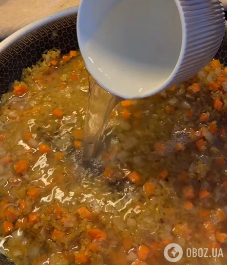 Как вкусно приготовить булгур на обед: рецепт сытного блюда на сковородке