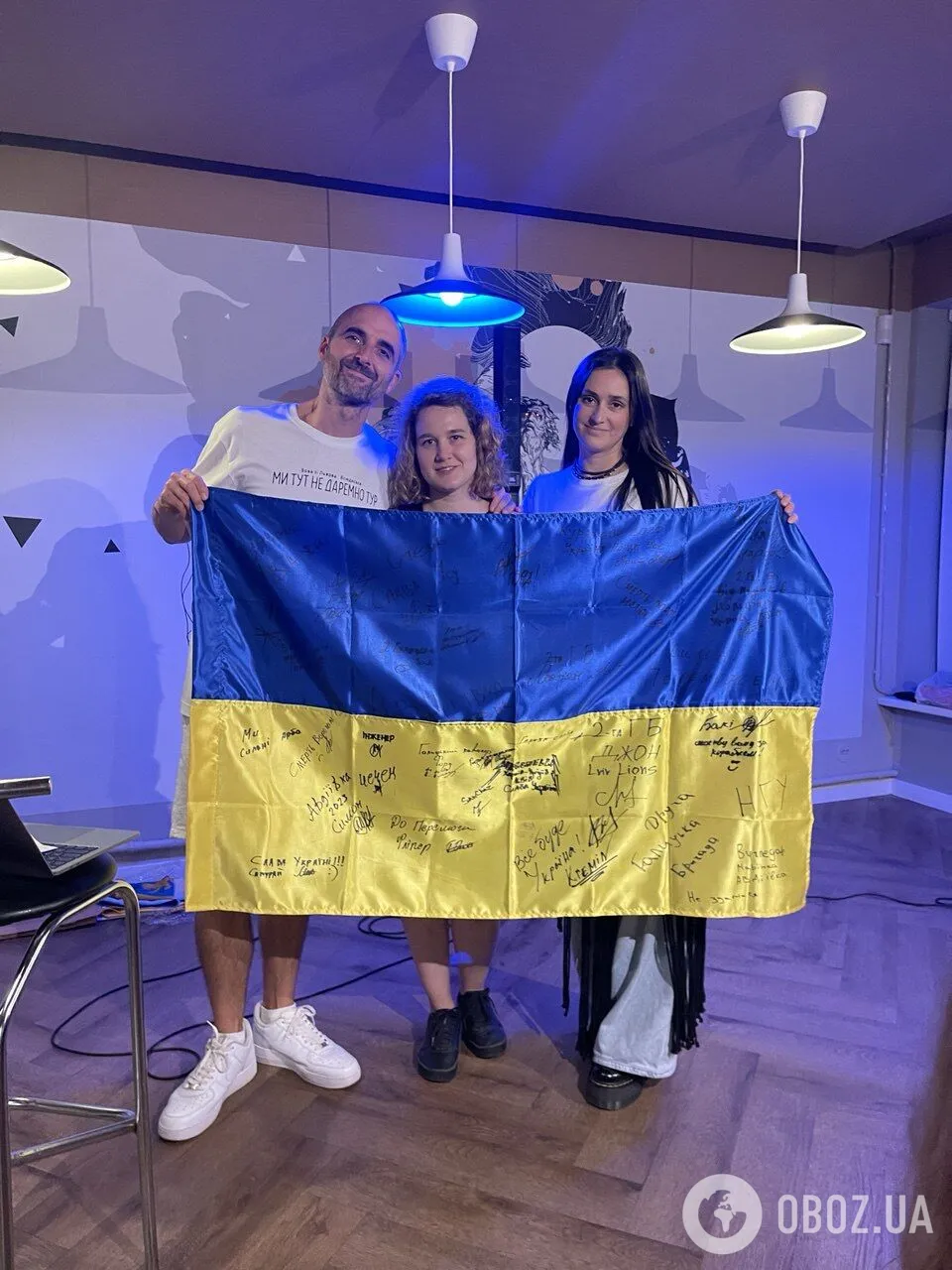 "Бог дал нам право выбора. Мы можем выбирать, где быть во время войны". VovaZiLvova – о переезде в США, хейте и ощущении себя изгнанником из-за языка