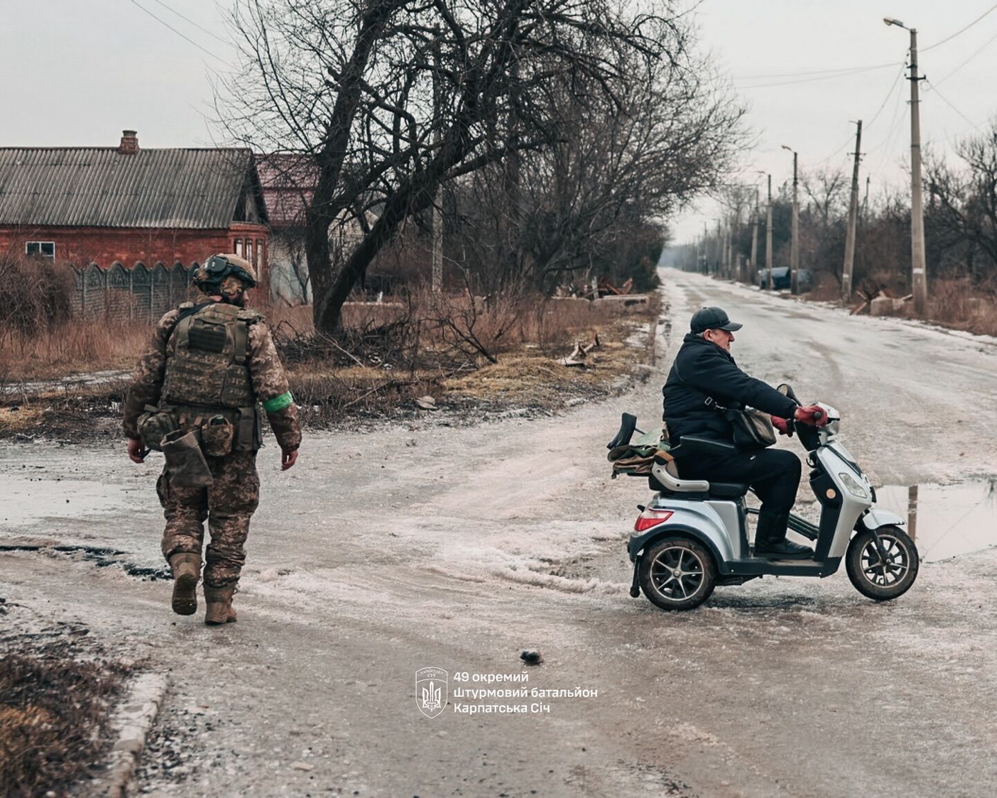 "Місто методично стирають": військові показали кадри з Костянтинівки. Фото